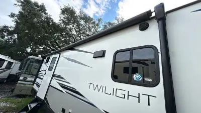 2022 Cruiser Twilight Signature TWS2800 photo 35