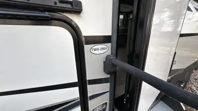 2022 Cruiser Twilight Signature TWS2800 photo 10