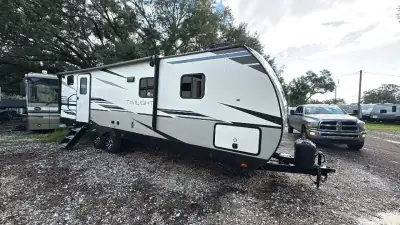 2022 Cruiser Twilight Signature TWS2800 photo 2