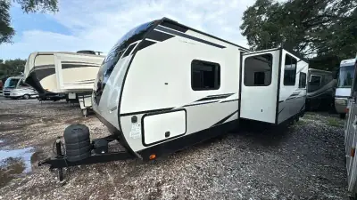 2022 Cruiser Twilight Signature TWS2800 photo 3