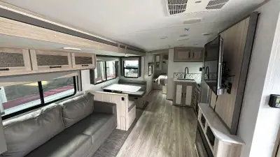 2022 Cruiser Twilight Signature TWS2800 photo 11
