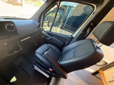 2020 Tiffin Motorhomes WAYFARER 25 RW photo 34