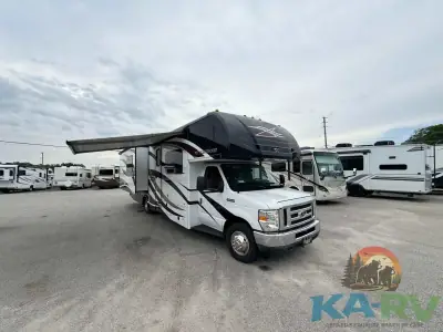 2015 Fleetwood JAMBOREE SPORT 31D photo 15