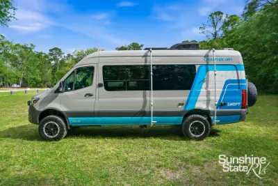 2026 Outside Van Parks Drift photo 7