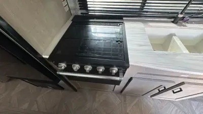 2023 Wildwood By Forest River X-Lite 19DBXL photo 23