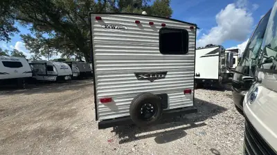 2023 Wildwood By Forest River X-Lite 19DBXL photo 7