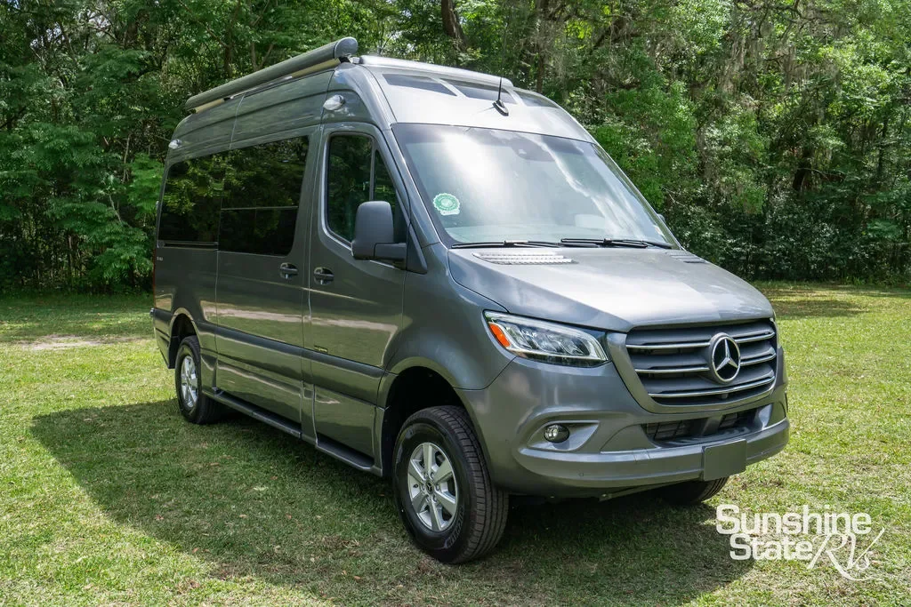 2026 Roadtrek SS Agile AWD exterior