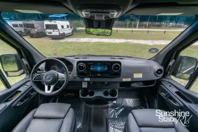 2026 Roadtrek SS Agile AWD photo 19