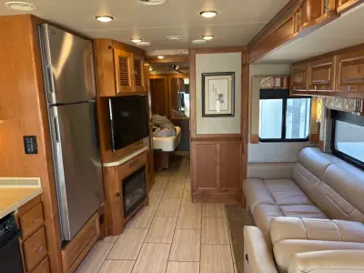 2018 Tiffin Motorhomes ALLEGRO OPEN ROAD 32SA photo 21