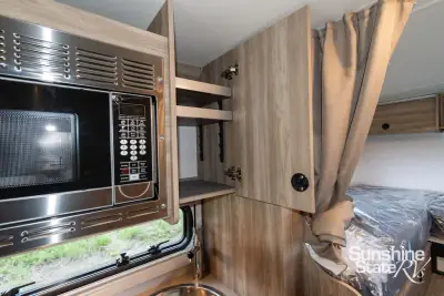 2027 Winnebago Ekko Sprinter 23B photo 14