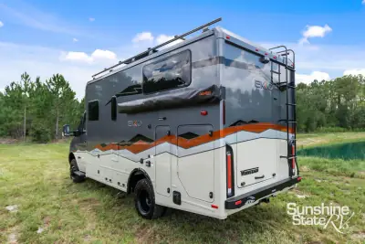 2027 Winnebago Ekko Sprinter 23B photo 5
