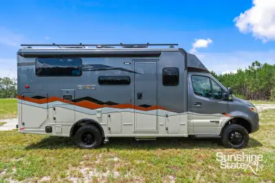 2027 Winnebago Ekko Sprinter 23B photo 2