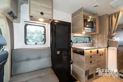 2027 Winnebago Ekko Sprinter 23B photo 12
