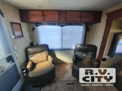 2013 Northwood Mfg Arctic Fox 27T photo 4