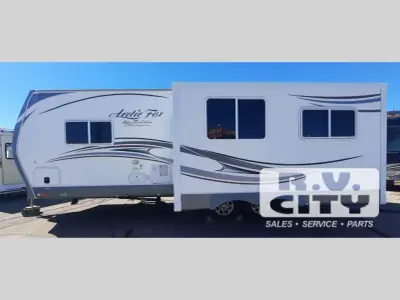 2013 Northwood Mfg Arctic Fox 27T photo 3
