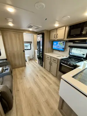 2025 Forest River Rockwood Mini Lite 2518S photo 8