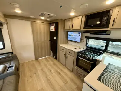 2025 Forest River Rockwood Mini Lite 2518S photo 23