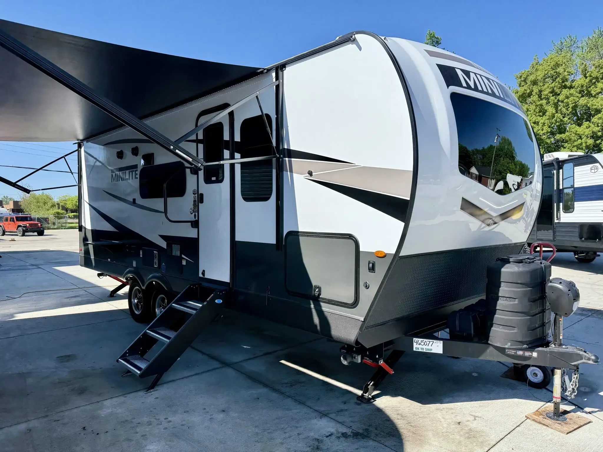 2025 Forest River Rockwood Mini Lite 2519S exterior