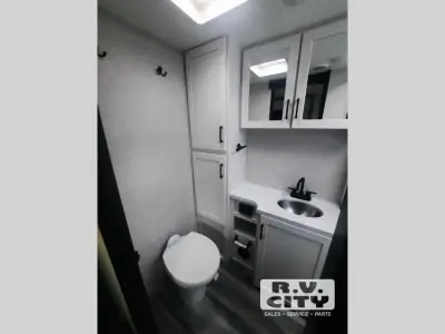 2025 Jayco Jay Feather 21MML photo 9