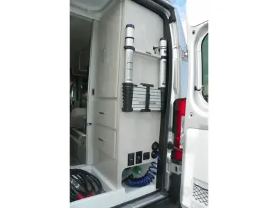 2023 Thor Motor Coach Tellaro 20L photo 18