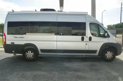 2023 Thor Motor Coach Tellaro 20L photo 5