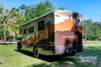 2026 Dynamax Corp Isata5 30FW 4x4 EXTREME PACKAGE photo 5