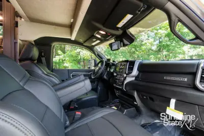 2026 Dynamax Corp Isata5 30FW 4x4 EXTREME PACKAGE photo 28