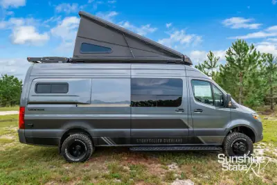 2027 Storyteller Overland Crew Mode AWD photo 3