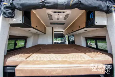 2027 Storyteller Overland Crew Mode AWD photo 45
