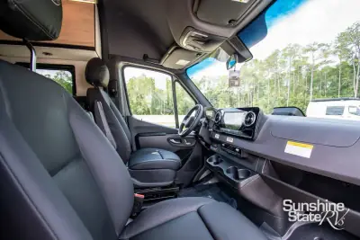 2027 Storyteller Overland Crew Mode AWD photo 50