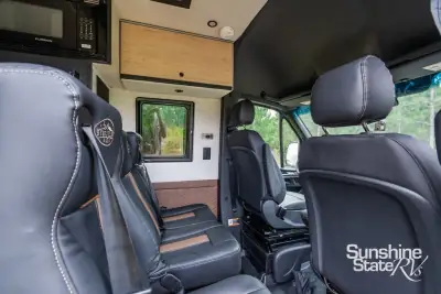 2027 Storyteller Overland Crew Mode AWD photo 51