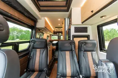 2027 Storyteller Overland Crew Mode AWD photo 35