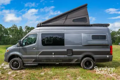 2027 Storyteller Overland Crew Mode AWD photo 12