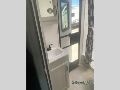 2026 Coachmen Catalina Legacy Edition 273DBHCK photo 16