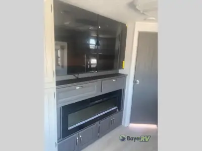2026 Coachmen Catalina Legacy Edition 273DBHCK photo 11