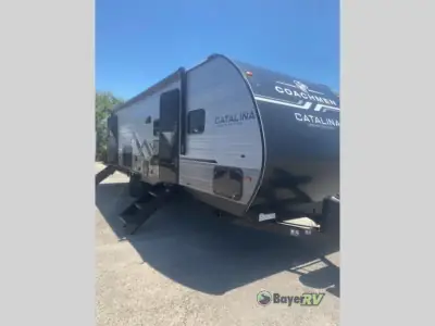 2026 Coachmen Catalina Legacy Edition 273DBHCK photo 3