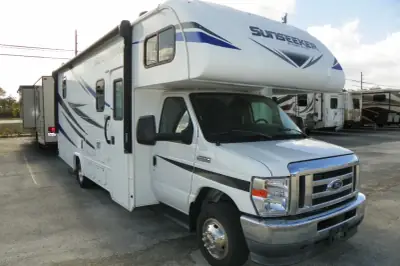 2021 Forest River Sunseeker Classic 2440DS Ford