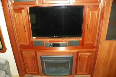 2016 Redwood Sequoia SQ38HRL photo 12