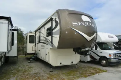 2016 Redwood Sequoia SQ38HRL