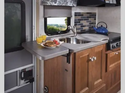 2018 Forest River Forester MBS 2401W photo 20