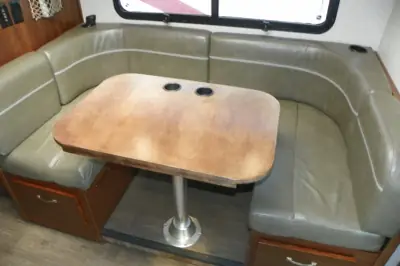 2018 Forest River Forester MBS 2401W photo 9