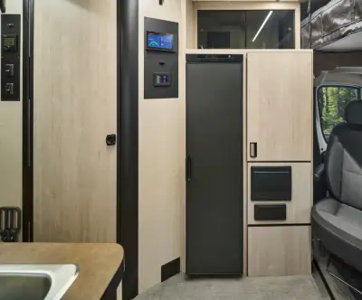 2027 Winnebago Resa photo 11