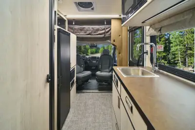 2027 Winnebago Resa photo 13