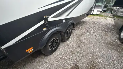2020 Xlr By Forest River XLR Nitro Fifth Wheel TH 35DK5 photo 7