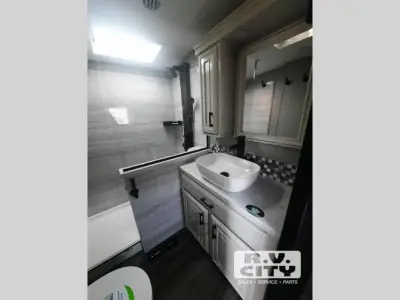 2023 Jayco Pinnacle 36KPTS photo 15