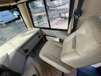 2019 Thor Motor Coach A.C.E. 30.4 photo 15
