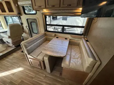 2019 Thor Motor Coach A.C.E. 30.4 photo 43