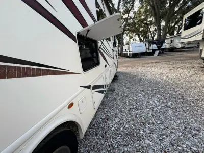 2019 Thor Motor Coach A.C.E. 30.4 photo 76
