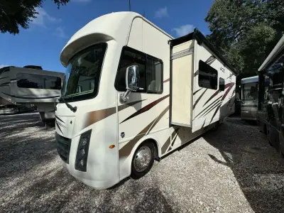 2019 Thor Motor Coach A.C.E. 30.4 photo 4