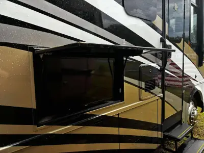 2021 Newmar Bay Star 3609 photo 6
